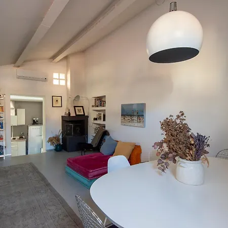 Panoramic Trastevere Апартаменты Рим